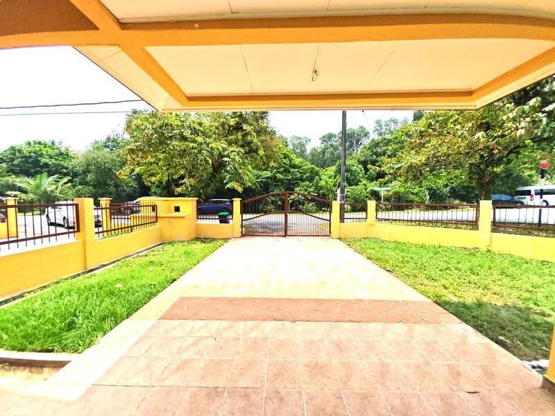 Rumah Teres 2-Tingkat untuk Dijual di TAMAN PUCHONG UTAMA (Puchong) - Zack Leong - Exterior - PropertyGuru.com.my