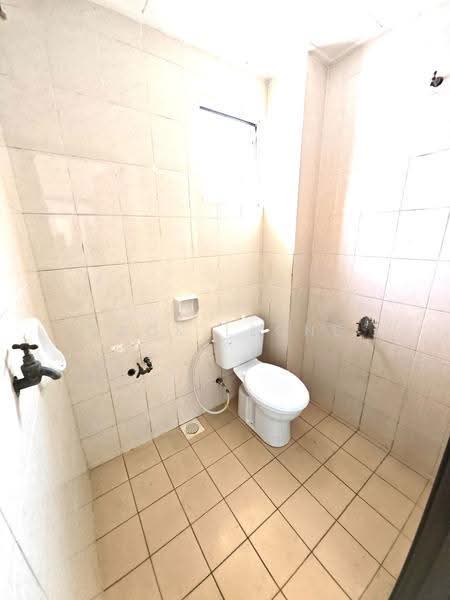 Rumah Teres 2-Tingkat untuk Dijual di TAMAN PUCHONG UTAMA (Puchong) - Zack Leong - Bathroom - PropertyGuru.com.my