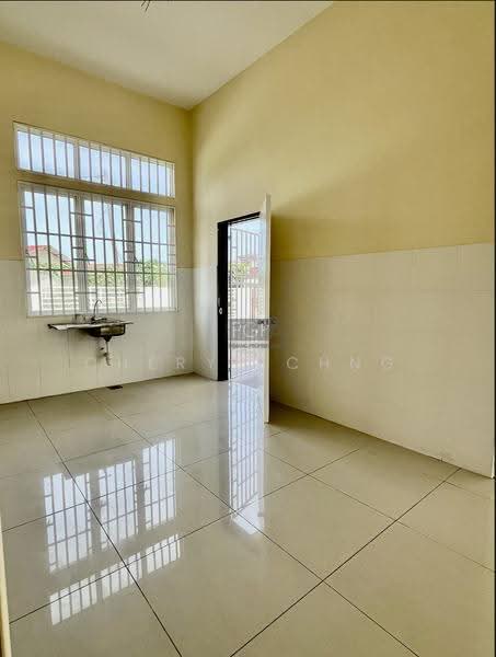 Rumah Banglo untuk Dijual di Bandar Baru Sungai Air Putih (Balik Pulau) - Cheryl Chng - Kitchen - PropertyGuru.com.my