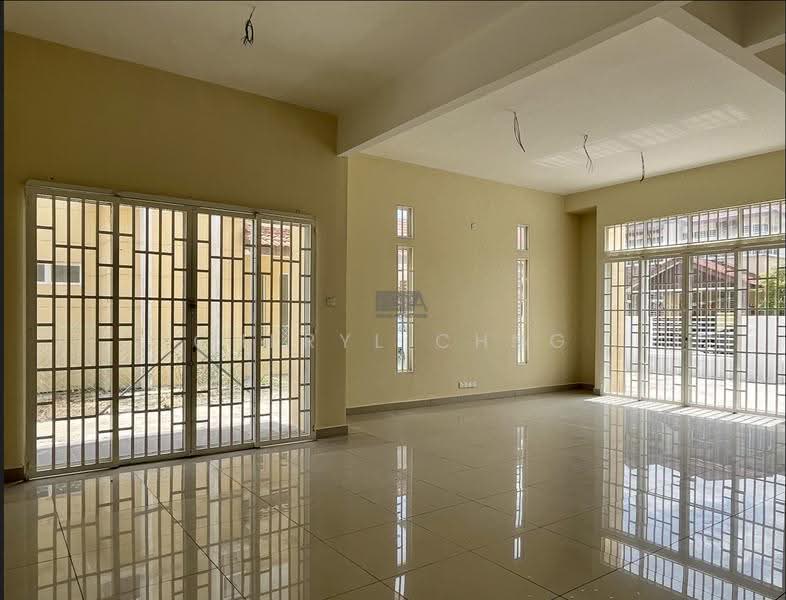 Rumah Banglo untuk Dijual di Bandar Baru Sungai Air Putih (Balik Pulau) - Cheryl Chng - Living Room - PropertyGuru.com.my