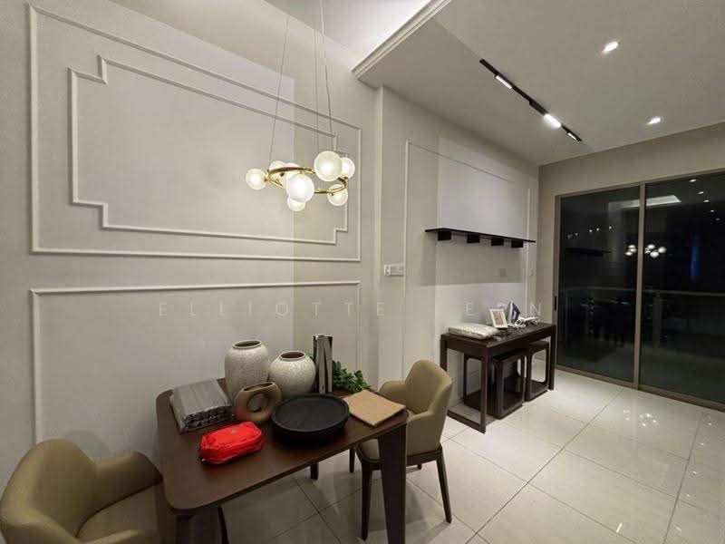 Service Residence for Rent at Dorsett Residences Sri Hartamas - Elliotte Fern - Dining Room - PropertyGuru.com.my