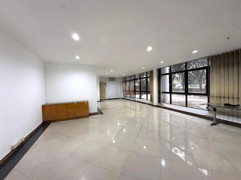 Kilang untuk Disewa di Seksyen 26, HICOM Industrial Estate (Shah Alam) - Kenix Lee - Interior - PropertyGuru.com.my