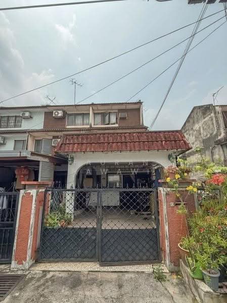 3-storey Terraced House for Sale in Ampang (Selangor) - Fauran Nawawi - PropertyGuru.com.my