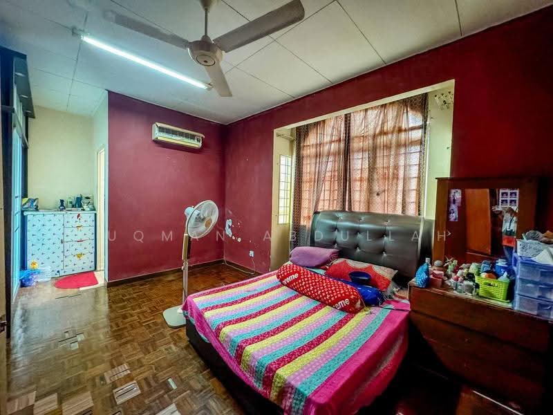 2-storey Terraced House for Sale in Bandar Tasik Kesuma (Beranang) - Luqman Abdullah - Bedroom - PropertyGuru.com.my