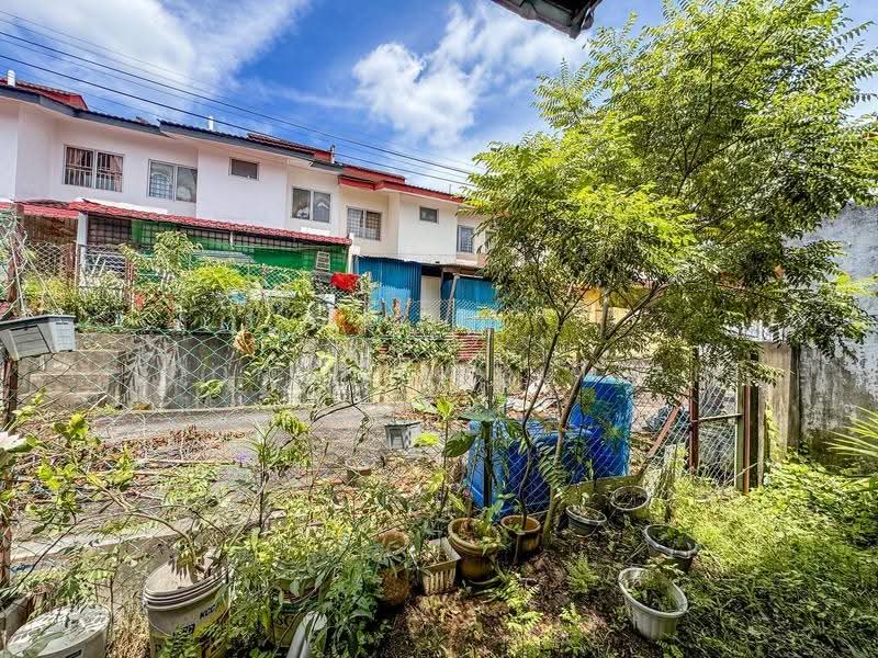 2-storey Terraced House for Sale in Bandar Tasik Kesuma (Beranang) - Luqman Abdullah - Exterior - PropertyGuru.com.my