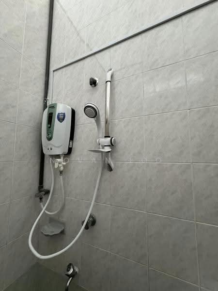 Rumah Teres 2-Tingkat untuk Disewa di Skudai (Johor) - Novan Loo - Bathroom - PropertyGuru.com.my