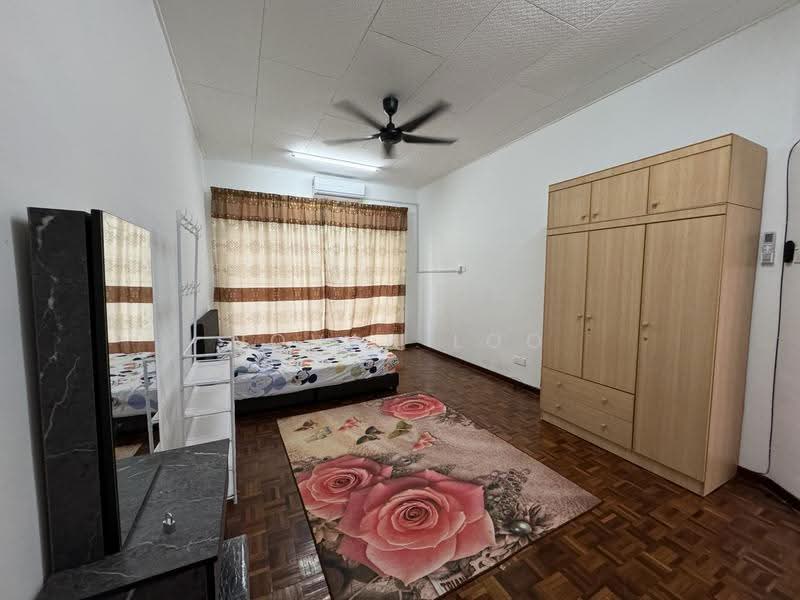 Rumah Teres 2-Tingkat untuk Disewa di Skudai (Johor) - Novan Loo - Bedroom - PropertyGuru.com.my