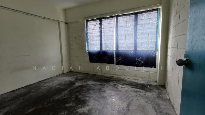 Flat for Sale at Flat Proton - Nadiah Abdullah - PropertyGuru.com.my