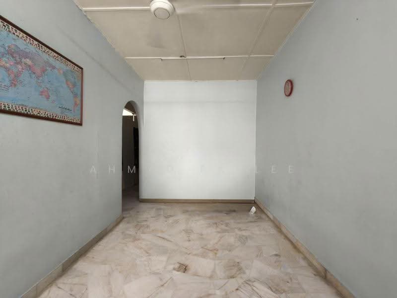 Rumah Teres 1-Tingkat untuk Dijual di Taman Sri Serdang (Seri Kembangan) - Ahmad Fadlee - PropertyGuru.com.my