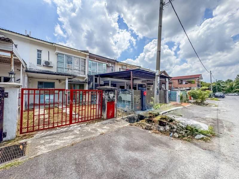 2-storey Terraced House for Sale in Bandar Tasik Kesuma (Beranang) - Luqman Abdullah - PropertyGuru.com.my