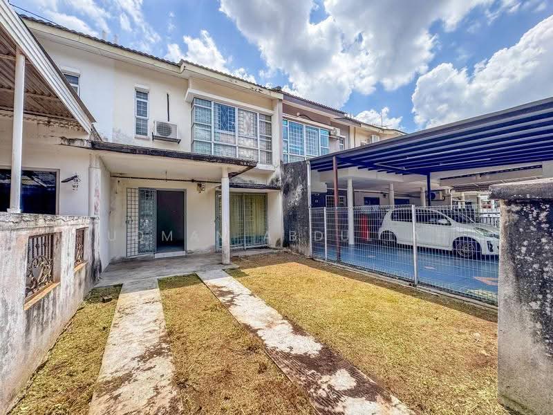 2-storey Terraced House for Sale in Bandar Tasik Kesuma (Beranang) - Luqman Abdullah - PropertyGuru.com.my