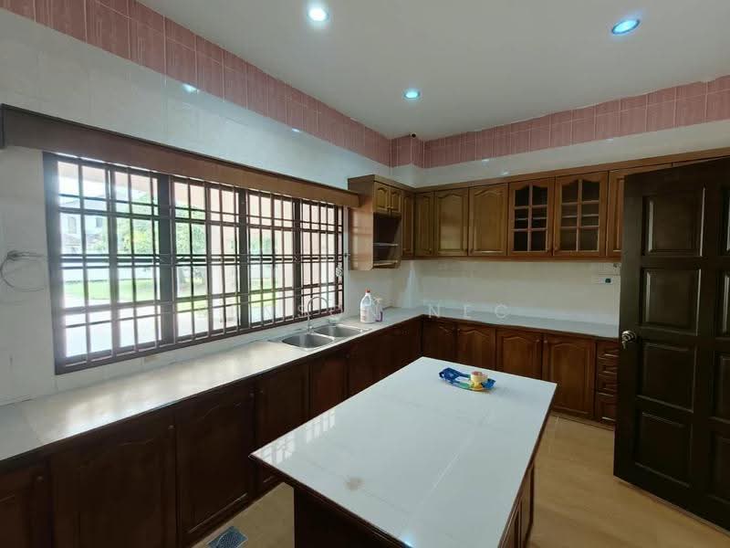 Bungalow House for Sale in Bandar Putra Kulai (Kulai) - Benson NEC - Kitchen - PropertyGuru.com.my