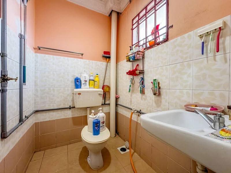 2-storey Terraced House for Sale in Bandar Tasik Kesuma (Beranang) - Luqman Abdullah - PropertyGuru.com.my