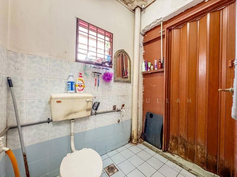 2-storey Terraced House for Sale in Bandar Tasik Kesuma (Beranang) - Luqman Abdullah - PropertyGuru.com.my
