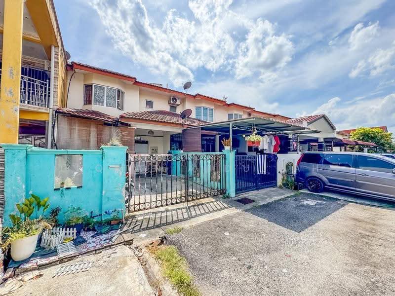 2-storey Terraced House for Sale in Bandar Tasik Kesuma (Beranang) - Luqman Abdullah - PropertyGuru.com.my