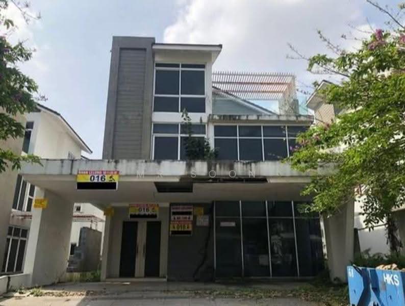 Bungalow House for Sale in Seksyen 25 (Shah Alam) - Mr Soon - PropertyGuru.com.my