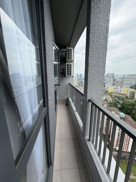 Kediaman Servis untuk Disewa di 168 Park Residensi Selayang - Sarah Suliman - Balcony - PropertyGuru.com.my