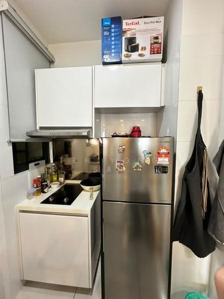 Service Residence for Sale at H2O Residences - Teh Yong San - Kitchen - PropertyGuru.com.my