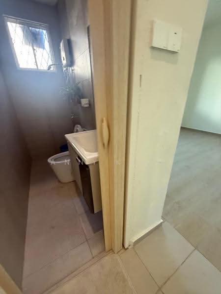 Rumah Berkembar untuk Dijual di Kota Kinabalu (Sabah) - ANNY KHOO - Bathroom - PropertyGuru.com.my