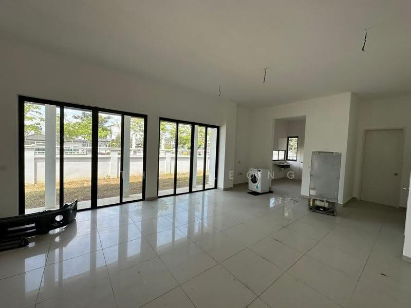 2-storey Terraced House for Sale in Eco Majestic (Semenyih) - Ethan Leong - Living Room - PropertyGuru.com.my