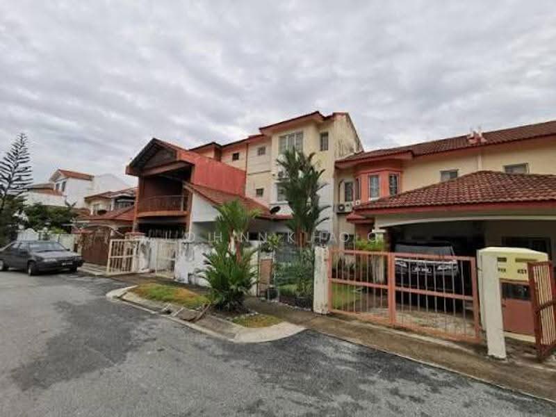 Rumah Teres 2.5-Tingkat untuk Dijual di Taman Aman Putra (Puchong) - John Khoo - Exterior - PropertyGuru.com.my