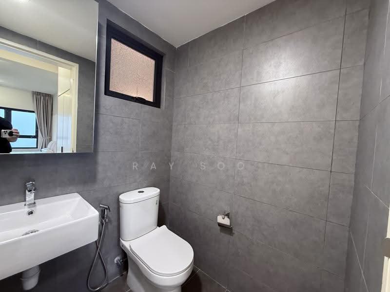 Condominium for Rent at D'Terra Residences - Ray Soo - Bathroom - PropertyGuru.com.my