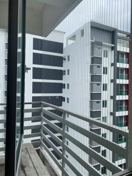 Kondominium untuk Disewa di Elements Garden - LAU . - Balcony - PropertyGuru.com.my