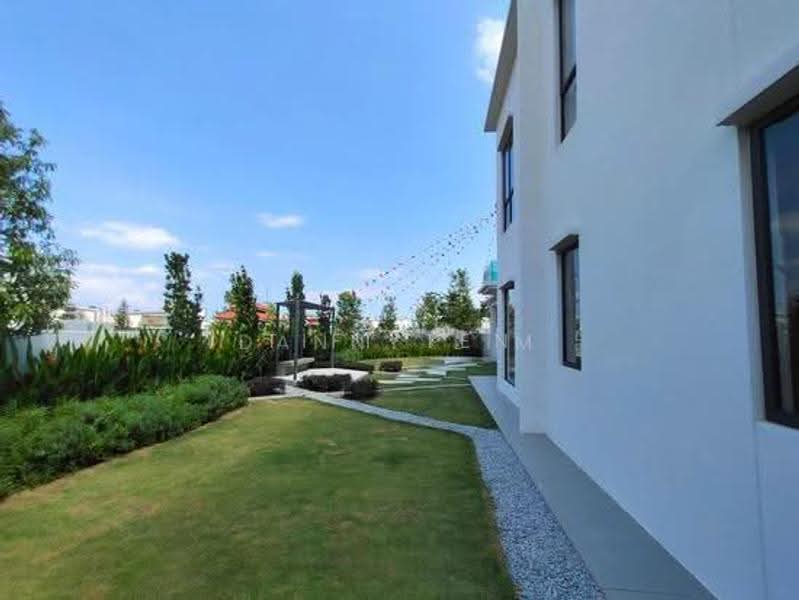 Bungalow House for Sale in Seremban 2 (Negeri Sembilan) - Tifi Ten - Exterior - PropertyGuru.com.my