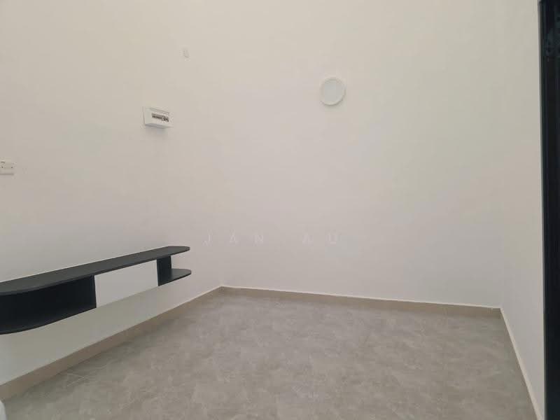 2-storey Terraced House for Sale in Taman Mount Austin (Tebrau) - JAN AU - Interior - PropertyGuru.com.my