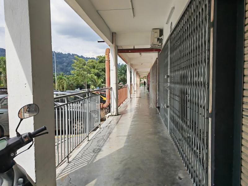 Kedai untuk Dijual di Taman Bukit Segar (Cheras) - Eric Tham - Corridor - PropertyGuru.com.my