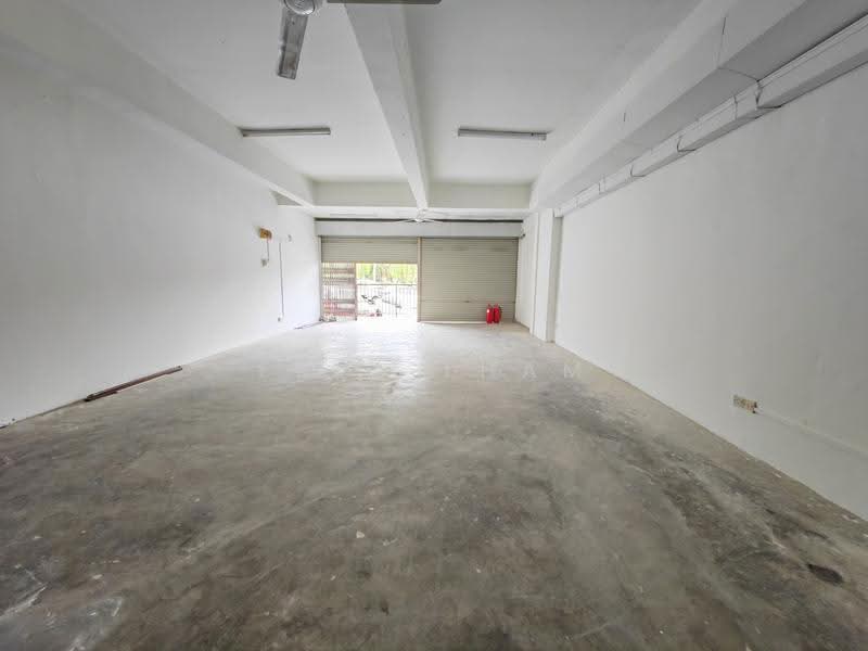 Kedai untuk Dijual di Taman Bukit Segar (Cheras) - Eric Tham - Interior - PropertyGuru.com.my
