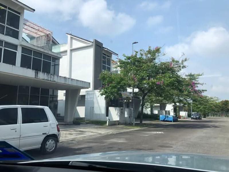 Rumah Banglo untuk Dijual di Shah Alam (Selangor) - Tony YY - Exterior - PropertyGuru.com.my