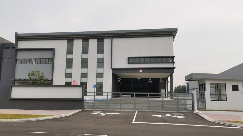 Warehouse for Rent in Elmina (Shah Alam) - Oscar Tan - Exterior - PropertyGuru.com.my