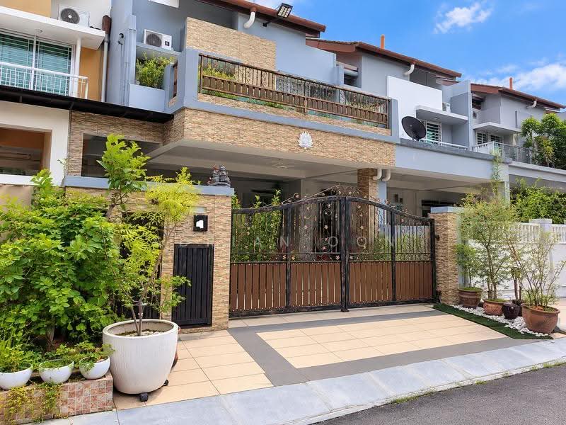 Rumah Teres 2-Tingkat untuk Dijual di Sutera Damansara (Damansara Damai) - Adrian Oon - Exterior - PropertyGuru.com.my