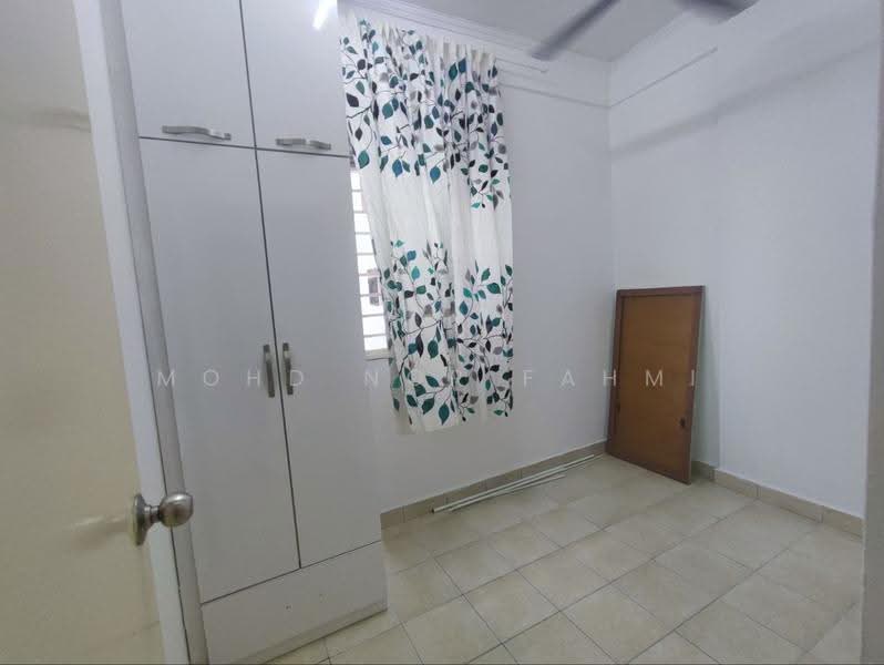 Apartment for Sale at Taman LTAT - Mohd Nor Fahmi - Bedroom - PropertyGuru.com.my