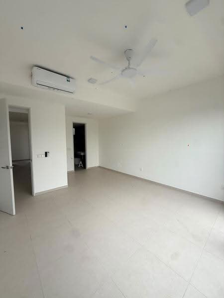 Rumah Teres 1.5-Tingkat untuk Disewa di Petaling (Selangor) - Bryan Kumar - Living Room - PropertyGuru.com.my