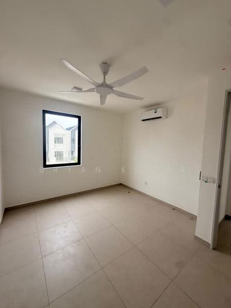 Rumah Teres 1.5-Tingkat untuk Disewa di Petaling (Selangor) - Bryan Kumar - Bedroom - PropertyGuru.com.my