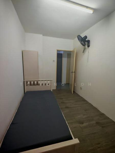 Apartment for Rent at Sri Saujana - TC Tong Loh - Bedroom - PropertyGuru.com.my