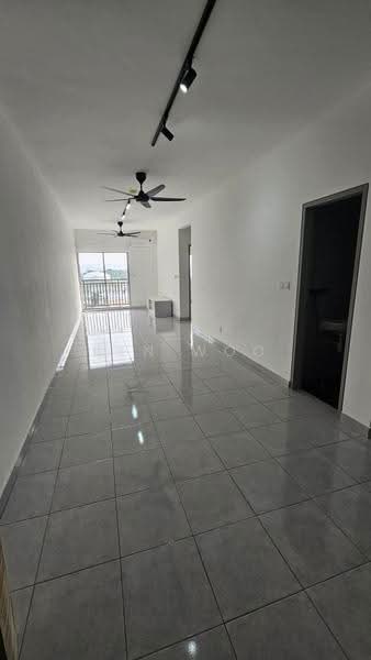 Rumah Flat untuk Disewa di Idaman Cahaya 2 - Ben Woo - Living Room - PropertyGuru.com.my
