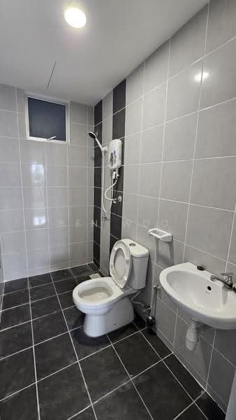 Rumah Flat untuk Disewa di Idaman Cahaya 2 - Ben Woo - Bathroom - PropertyGuru.com.my