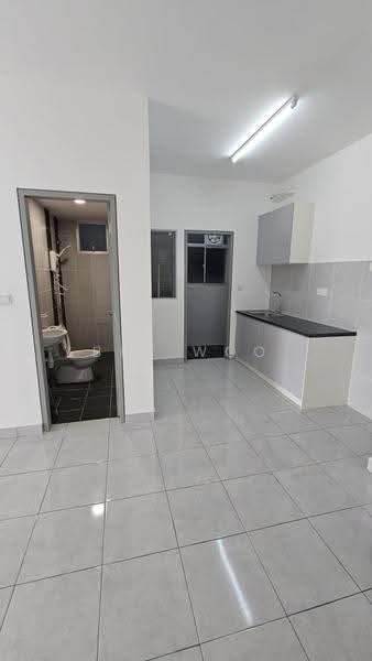 Rumah Flat untuk Disewa di Idaman Cahaya 2 - Ben Woo - Kitchen - PropertyGuru.com.my