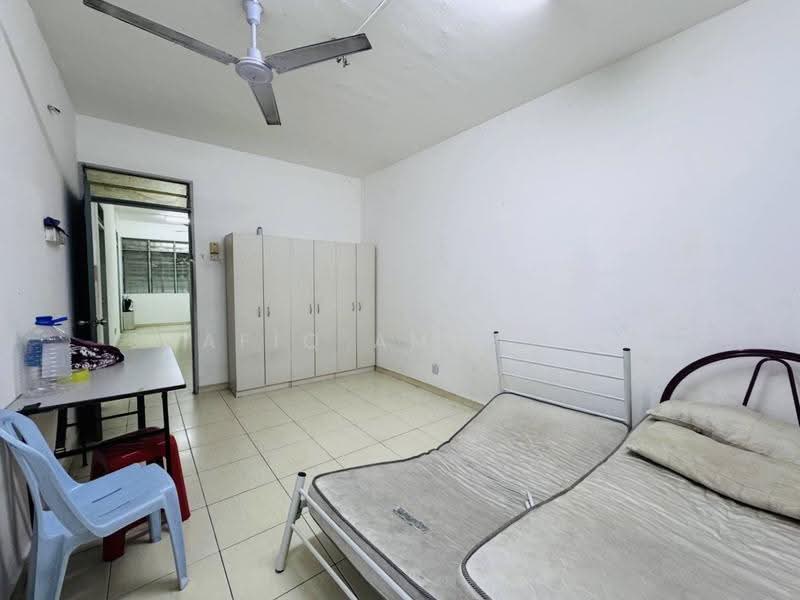 Apartment for Sale at Mentari Court - Shafiq Amerudin - Bedroom - PropertyGuru.com.my