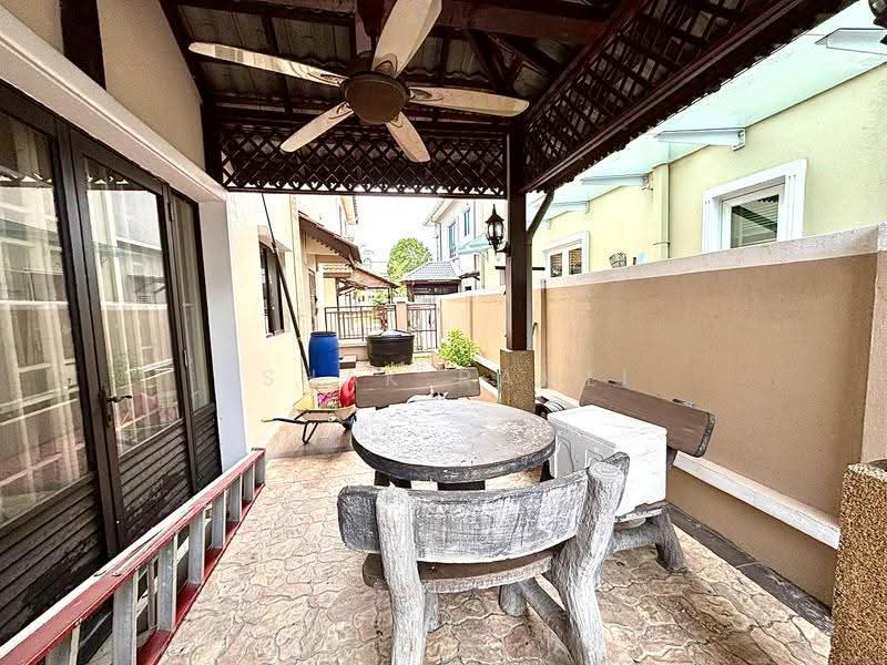 2-storey Terraced House for Sale in Kota Bayuemas (Klang) - Ishak Ramli - Exterior - PropertyGuru.com.my