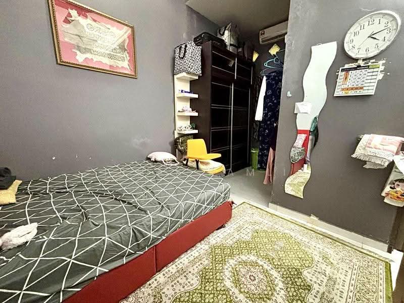 2-storey Terraced House for Sale in Kota Bayuemas (Klang) - Ishak Ramli - Bedroom - PropertyGuru.com.my