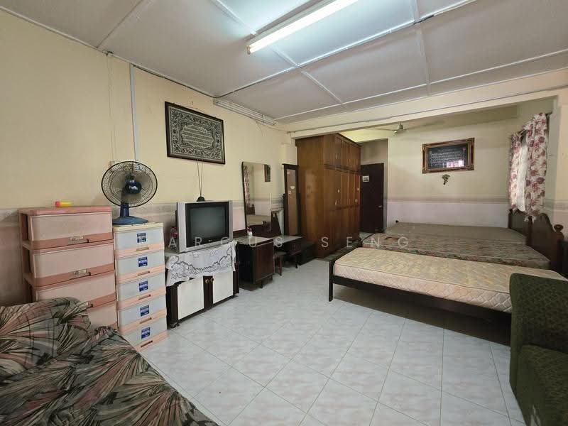 Rumah Banglo untuk Dijual di Taman Maju Rapat (Ipoh) - Marcus Seng - Bedroom - PropertyGuru.com.my