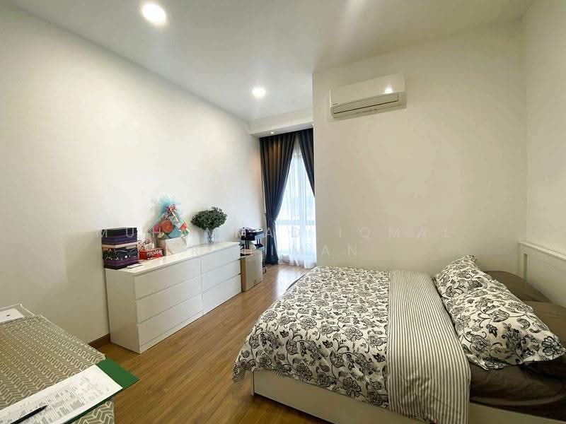 Rumah Berkembar untuk Dijual di Kota Kemuning (Shah Alam) - Muhammad Iqmal Rahiman - Bedroom - PropertyGuru.com.my