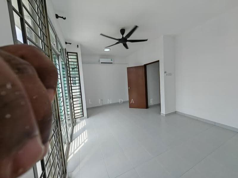 Rumah Teres 2-Tingkat untuk Dijual di Taman Pulai Mutiara (Iskandar Puteri (Nusajaya)) - Melinda Ee - Living Room - PropertyGuru.com.my
