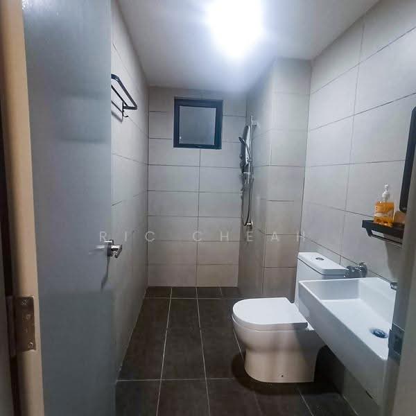 Service Residence for Rent at M Luna - Ric Cheah - Bathroom - PropertyGuru.com.my