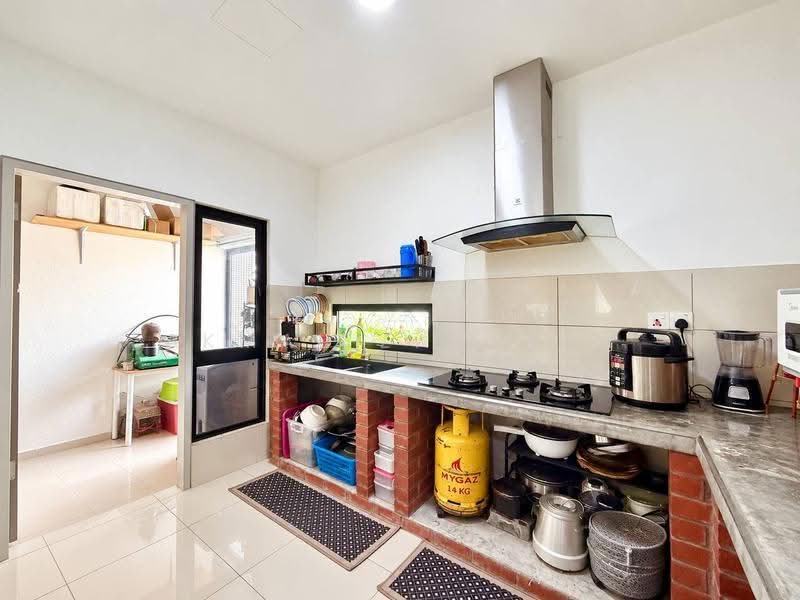 Rumah Berkembar untuk Dijual di Serene Heights (Semenyih) - Akmal Zakaria - PropertyGuru.com.my