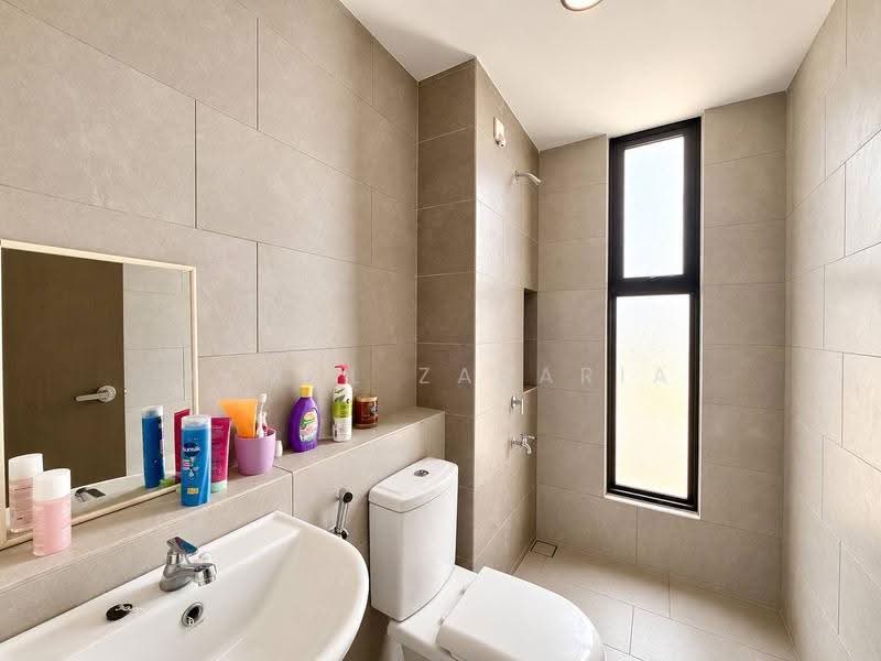 Rumah Berkembar untuk Dijual di Serene Heights (Semenyih) - Akmal Zakaria - PropertyGuru.com.my